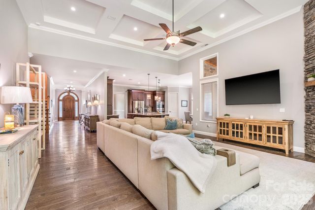 1206 Delaney Drive, Matthews, NC 28104