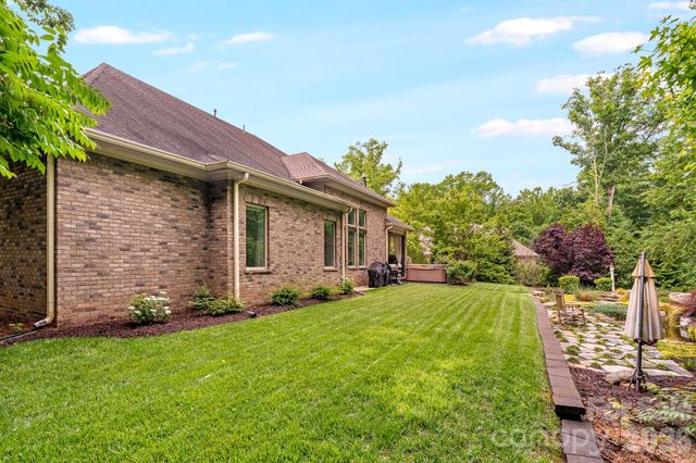1206 Delaney Drive, Matthews, NC 28104