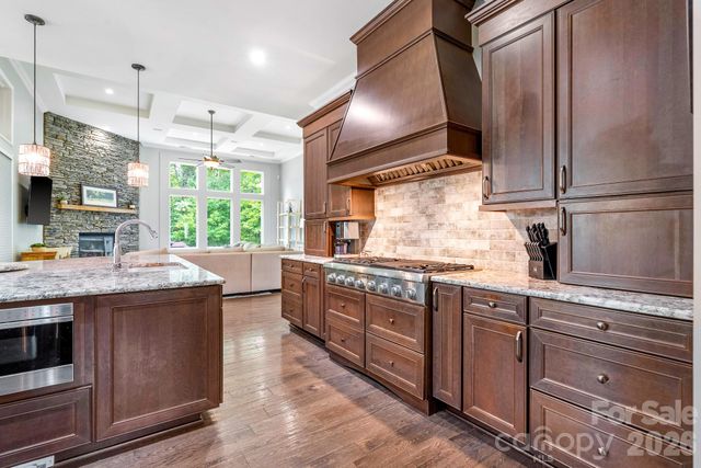 1206 Delaney Drive, Matthews, NC 28104