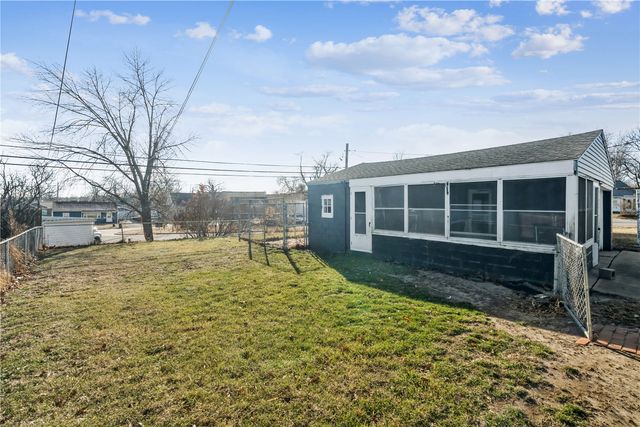 1909 Williams Boulevard SW, Cedar Rapids, IA 52404