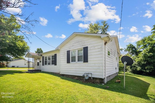 917 E Walnut Street, West Union, OH 45693