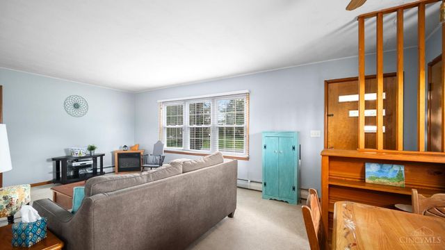 917 E Walnut Street, West Union, OH 45693