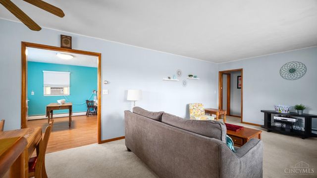 917 E Walnut Street, West Union, OH 45693