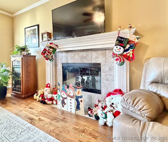 9524 S 87TH East Avenue, Tulsa, OK 74133