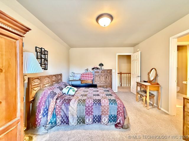 9524 S 87TH East Avenue, Tulsa, OK 74133