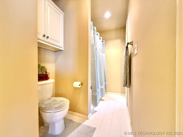 9524 S 87TH East Avenue, Tulsa, OK 74133