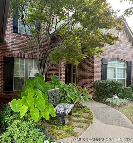 9524 S 87TH East Avenue, Tulsa, OK 74133