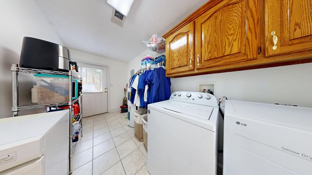 2563 Schoolhouse Hill Road, Mt Vernon, KY 40456