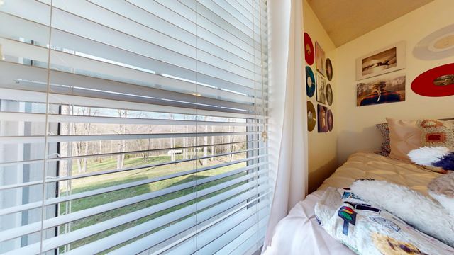 2563 Schoolhouse Hill Road, Mt Vernon, KY 40456