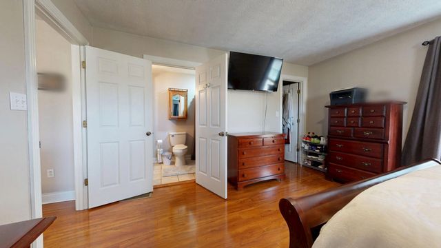 2563 Schoolhouse Hill Road, Mt Vernon, KY 40456