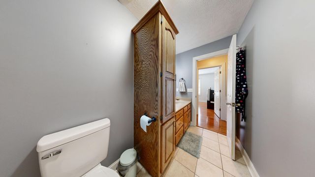 2563 Schoolhouse Hill Road, Mt Vernon, KY 40456