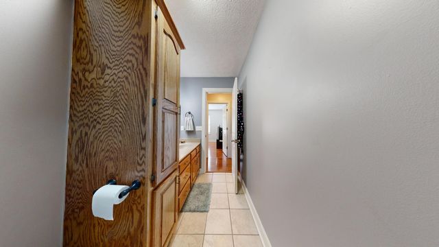 2563 Schoolhouse Hill Road, Mt Vernon, KY 40456