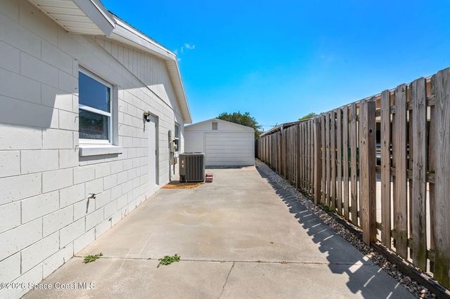 2460 San Lorenzo Court, Merritt Island, FL 32953