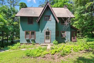 75 Reservation Rd, Holyoke, MA 01040