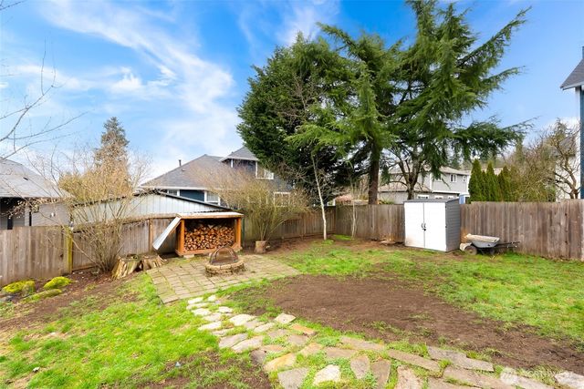 833 Blueberry Lane, Bellingham, WA 98229