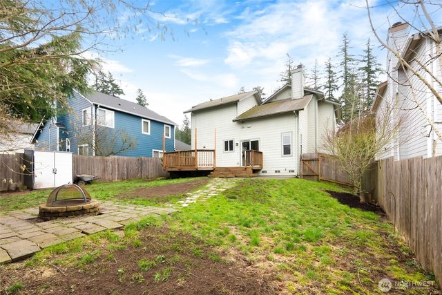 833 Blueberry Lane, Bellingham, WA 98229