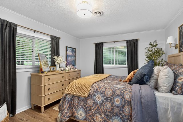 103 Pineneedle Drive, Westminster, SC 29693