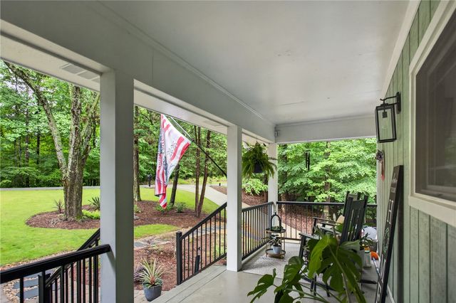 103 Pineneedle Drive, Westminster, SC 29693