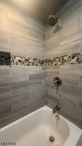 61 East Ave, Washington Twp., NJ 07853