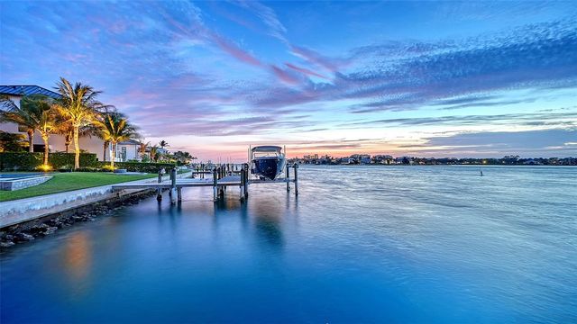 1435 WESTWAY DRIVE, Sarasota, FL 34236