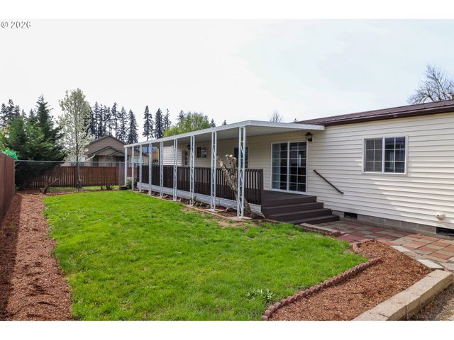 503 S 51ST Pl, Springfield, OR 97478