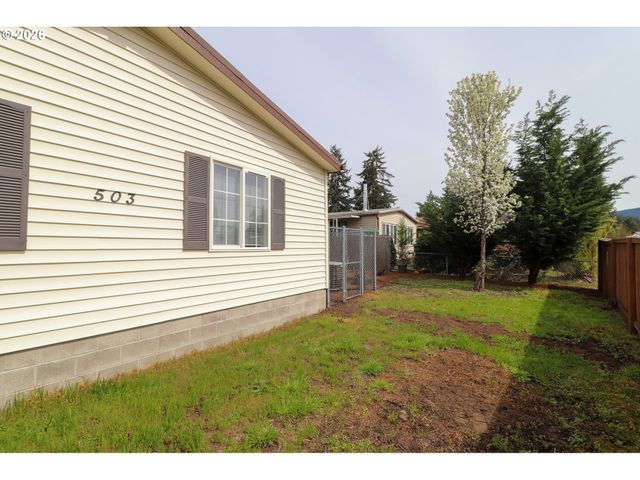 503 S 51ST Pl, Springfield, OR 97478
