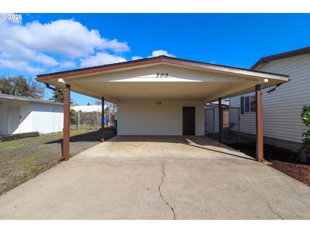 503 S 51ST Pl, Springfield, OR 97478