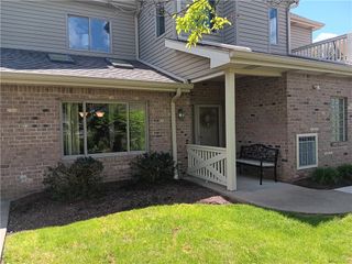 9303 Sundance Dr, South Fayette, PA 15017