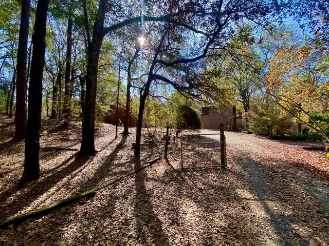 231 W Seminole Drive, Byron, GA 31008