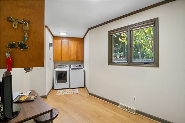 212 Middleton Shores Drive, Anderson, SC 29621