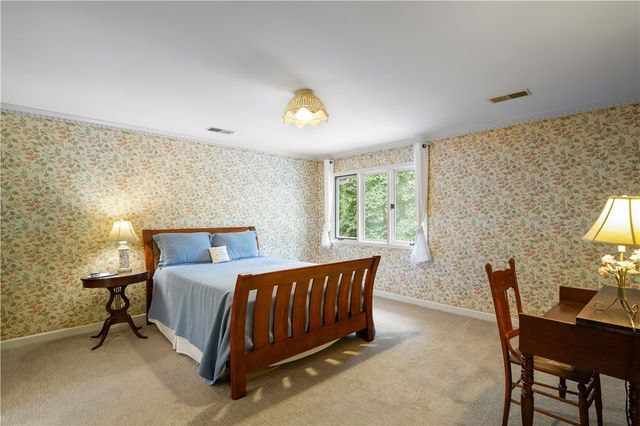 212 Middleton Shores Drive, Anderson, SC 29621