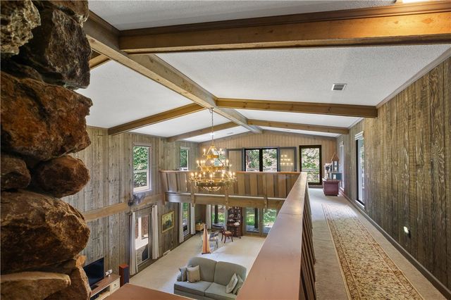 212 Middleton Shores Drive, Anderson, SC 29621