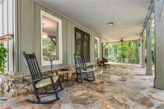 212 Middleton Shores Drive, Anderson, SC 29621