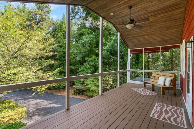 212 Middleton Shores Drive, Anderson, SC 29621