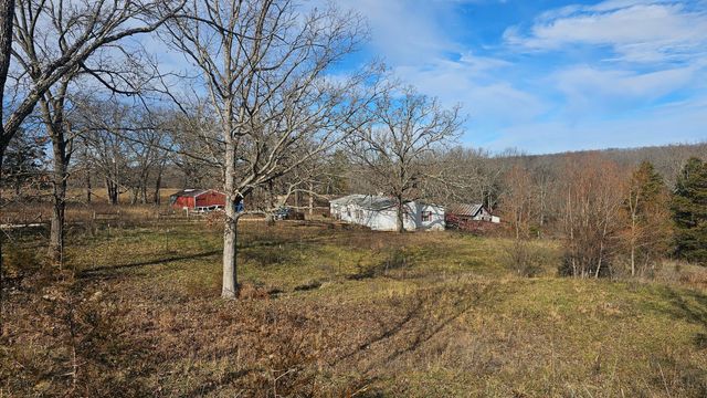 7740 Murr Road, Graff, MO 65660
