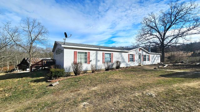 7740 Murr Road, Graff, MO 65660