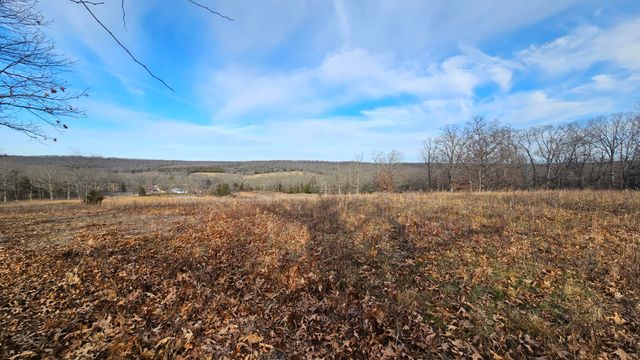 7740 Murr Road, Graff, MO 65660