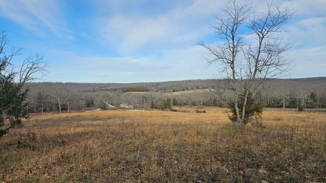 7740 Murr Road, Graff, MO 65660