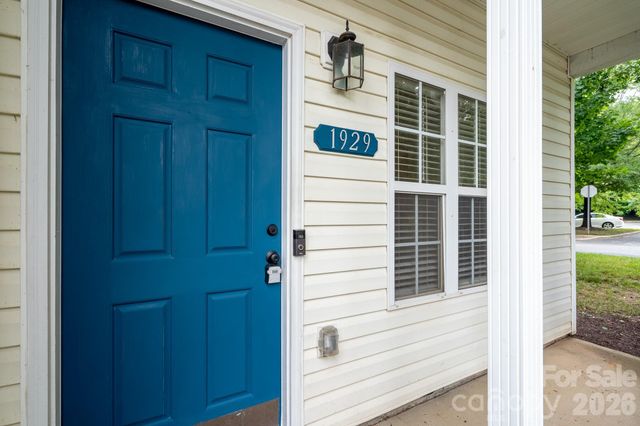 1929 Billingsville School Court, Charlotte, NC 28214