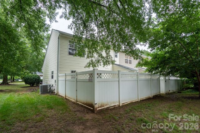 1929 Billingsville School Court, Charlotte, NC 28214