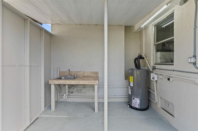 171 W 13th St, Hialeah, FL 33010