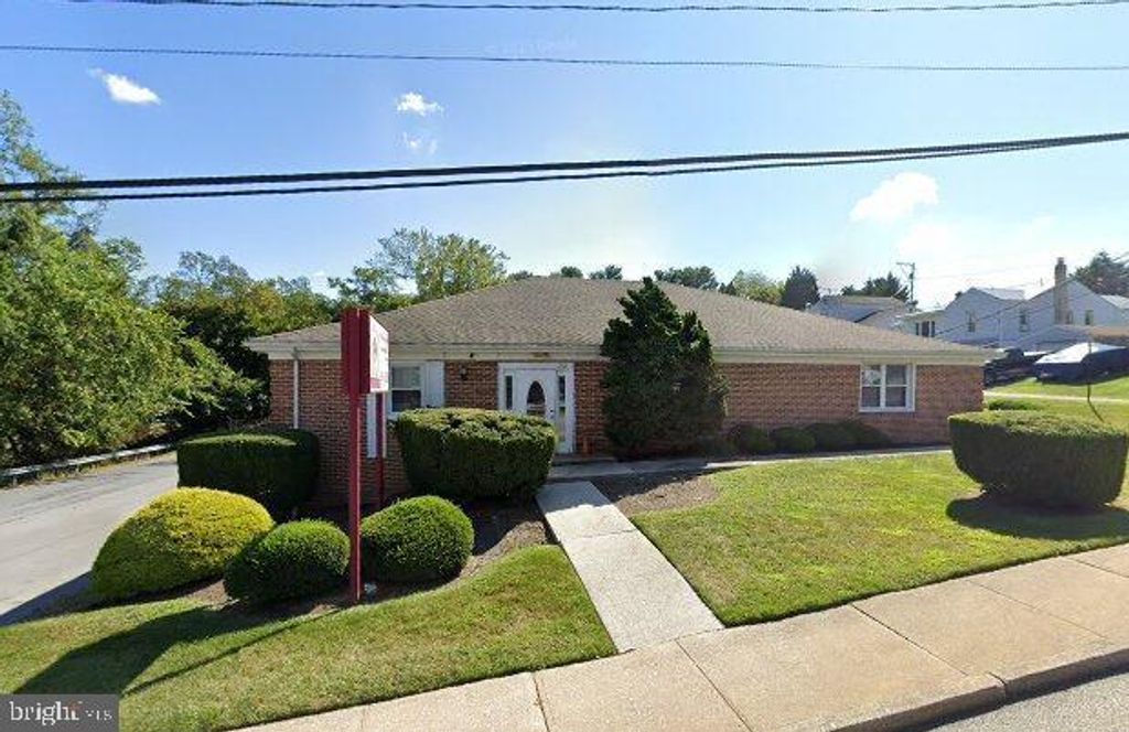 201 N PROGRESS AVE, Harrisburg, PA 17109