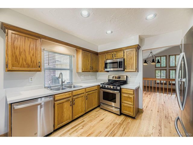 7909 S Bemis St, Littleton, CO 80120