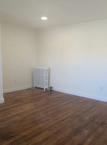 112 Hyde Park Ave 5, Boston, MA 02130