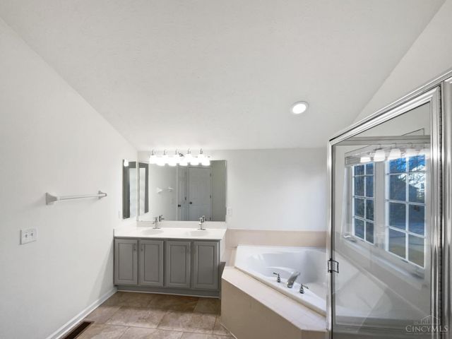 106 Fieldstone Way, Lebanon, OH 45036