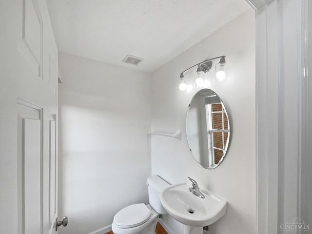 106 Fieldstone Way, Lebanon, OH 45036