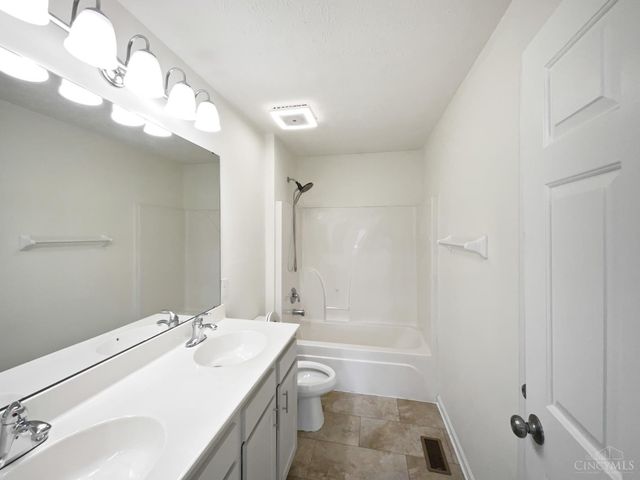 106 Fieldstone Way, Lebanon, OH 45036