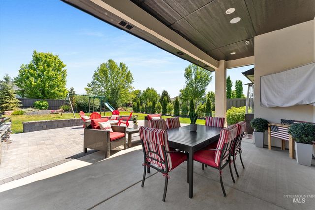 1820 N Highbury Way, Eagle, ID 83616