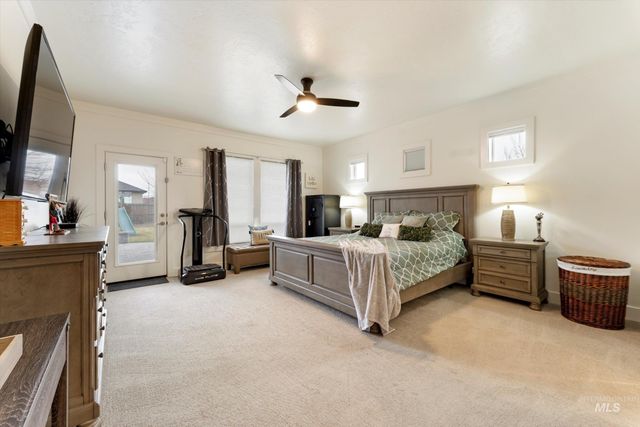 1820 N Highbury Way, Eagle, ID 83616