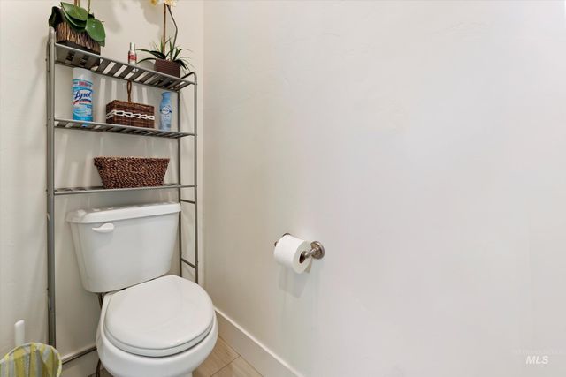 1820 N Highbury Way, Eagle, ID 83616